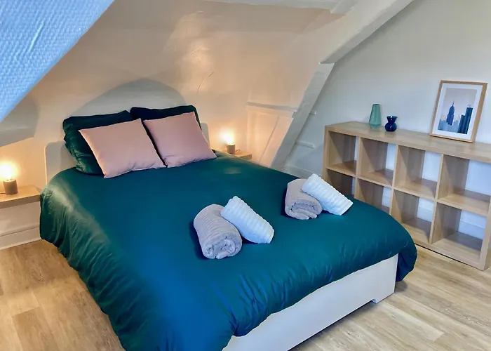 F2 Le Parking Netflix Wifi Gare